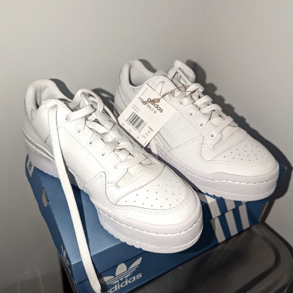 Brand new adidas forum bold sz 6.5 men/7.5 - 8 womens - Picture 1 of 7